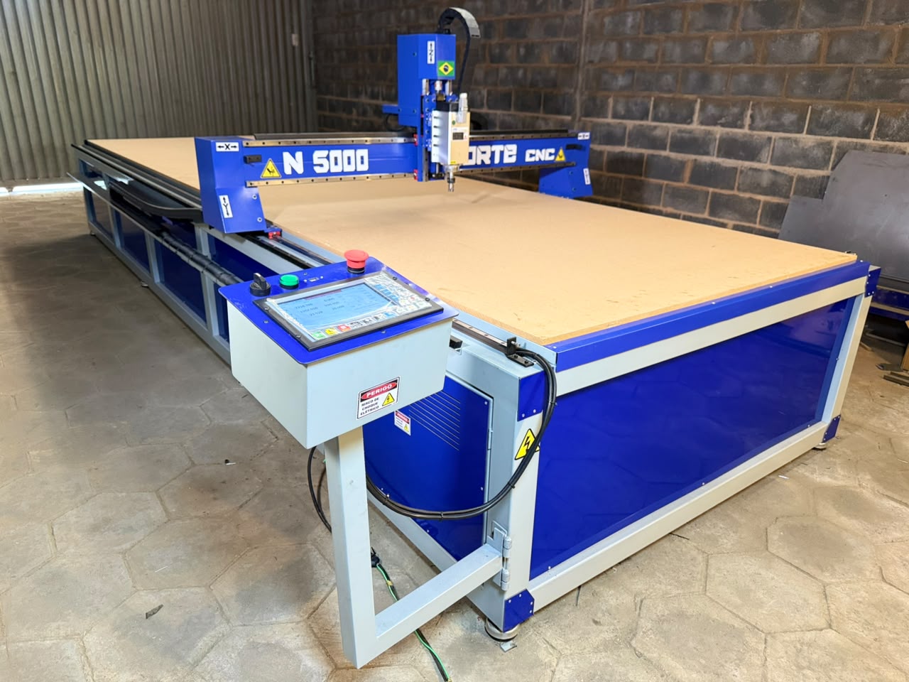 Foto de Fresadora Router CNC. (MODELO N5000)